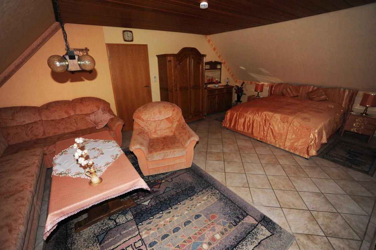 Schilling, 65043